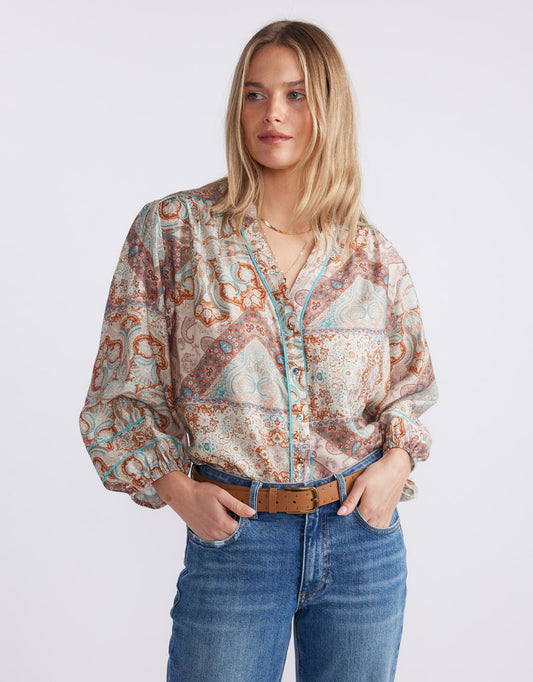 White & Co. Mila Blouse (Shoreline Paisley)