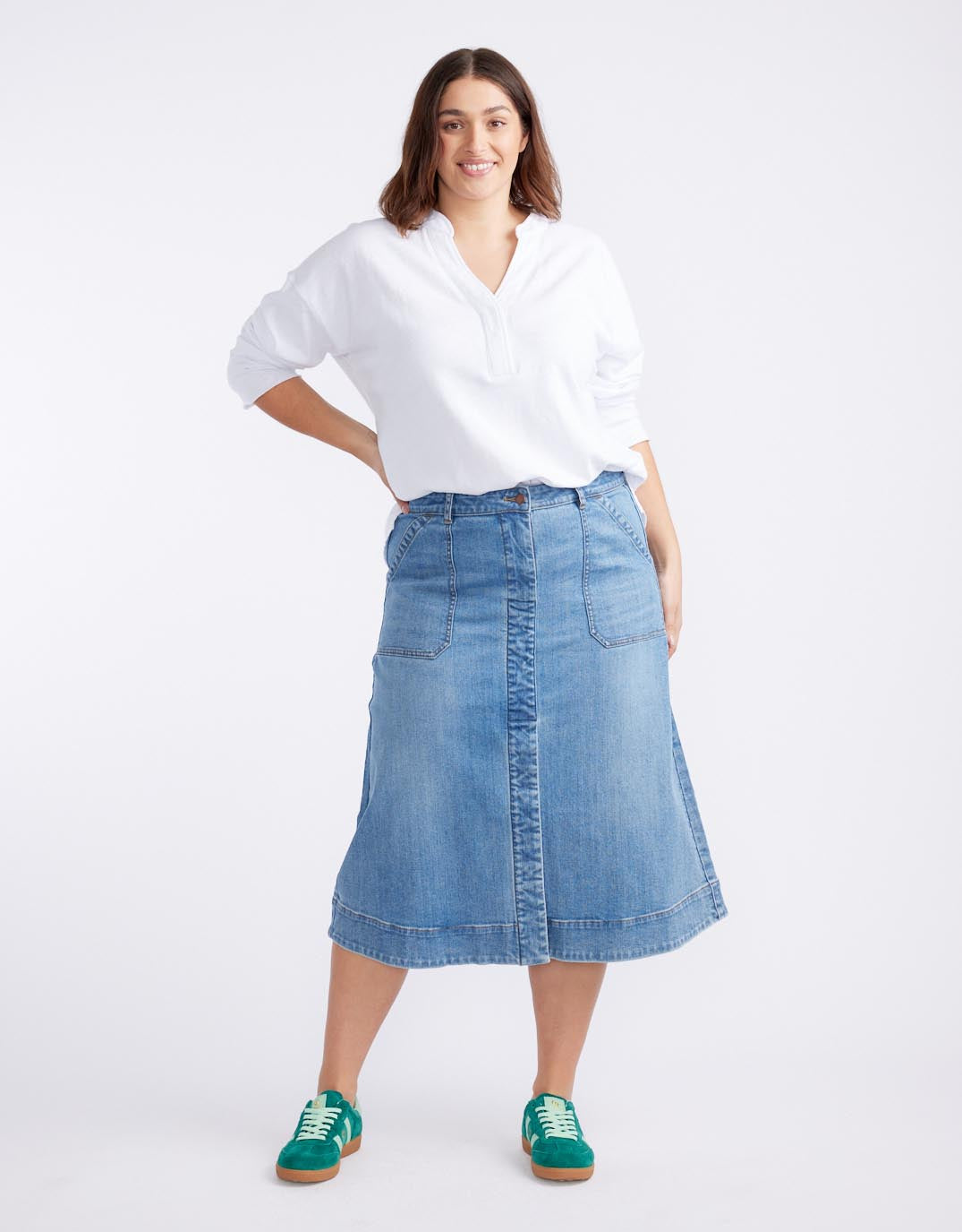 White & Co. Catalina Midi Skirt (Mid Wash)
