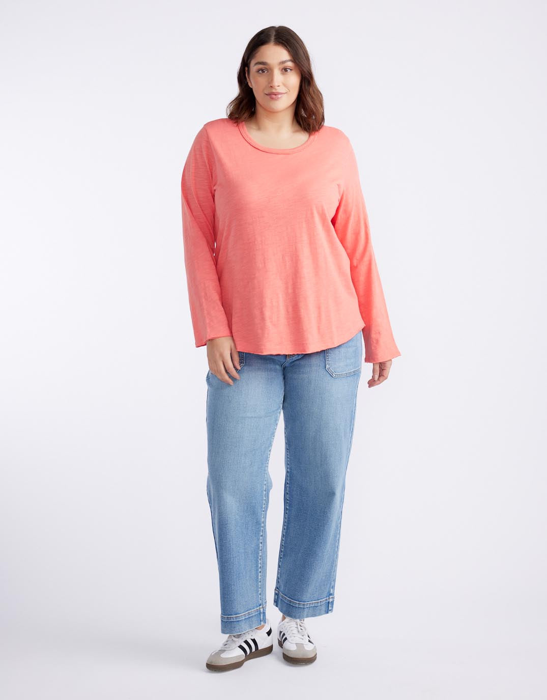 White & Co. Essential Scoop Hem Long Sleeve T-Shirt (Melon)