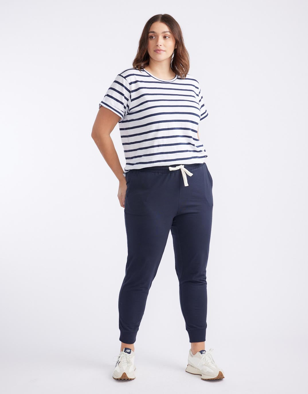 White & Co. The Sunday Lounge Pant (Navy)