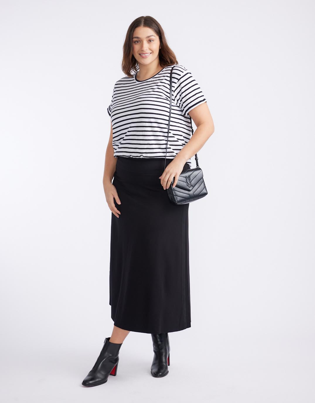 White & Co. Timeless Ponte Midi Skirt (Black)