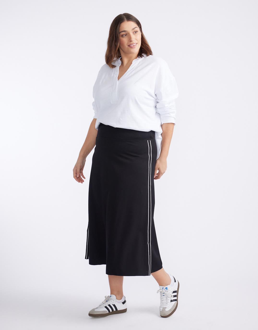 White & Co. Timeless Ponte Midi Skirt (French Tape)