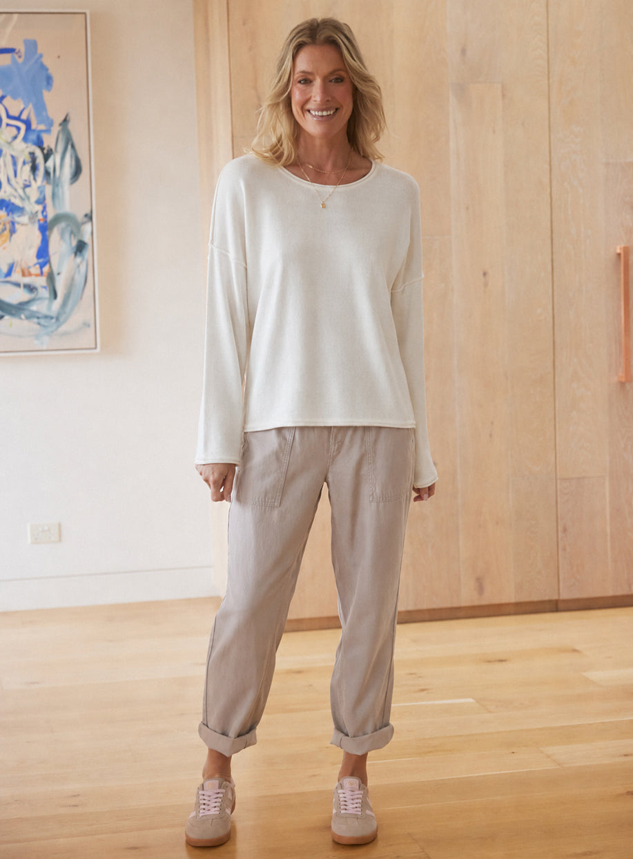 White & Co. Sorrento Raw Edge Knit (White)