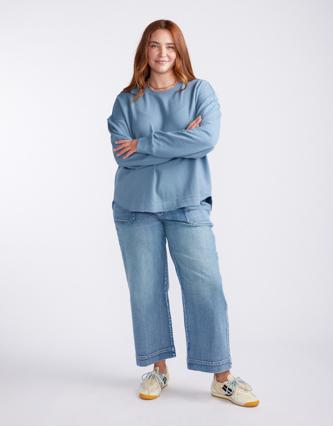White & Co. Staple Scoop Hem Sweat (Denim)