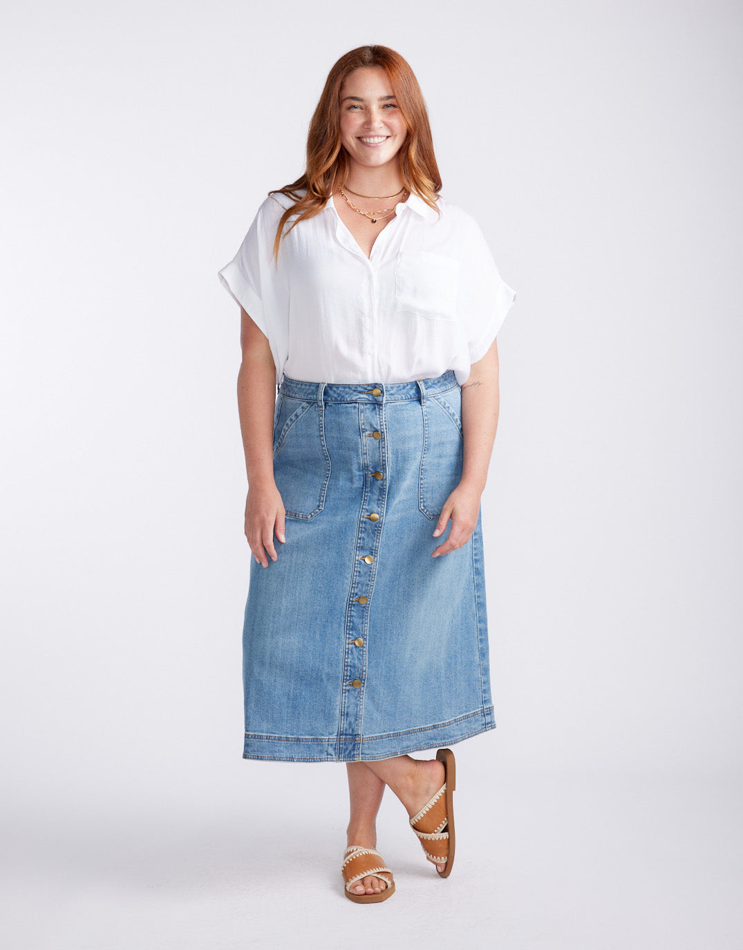 White & Co. Stevie Midi Denim Skirt (Mid Wash)