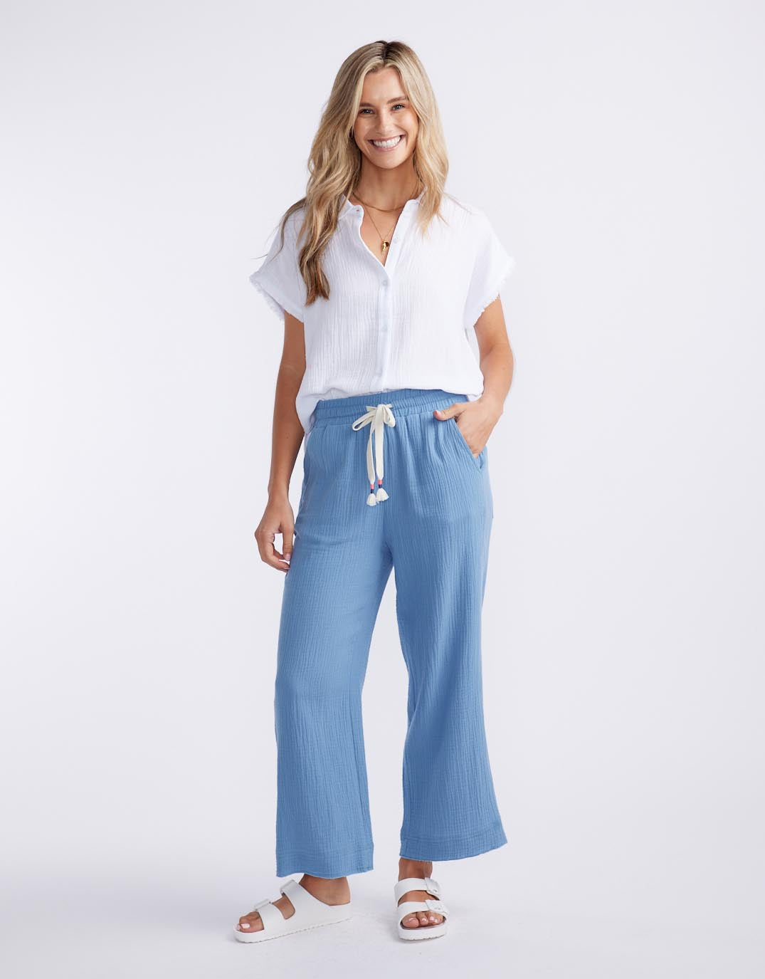 White & Co. The Coastal Pant (Ocean)