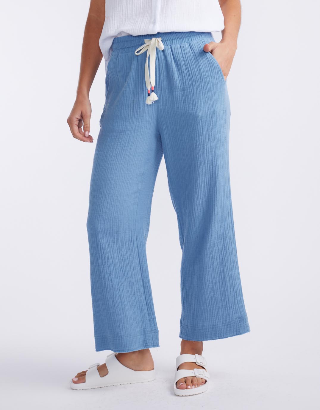 White & Co. The Coastal Pant (Ocean)