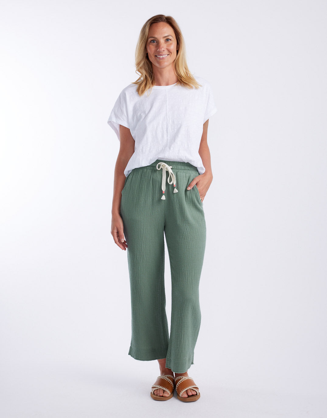 White & Co. The Coastal Pant (Sage)