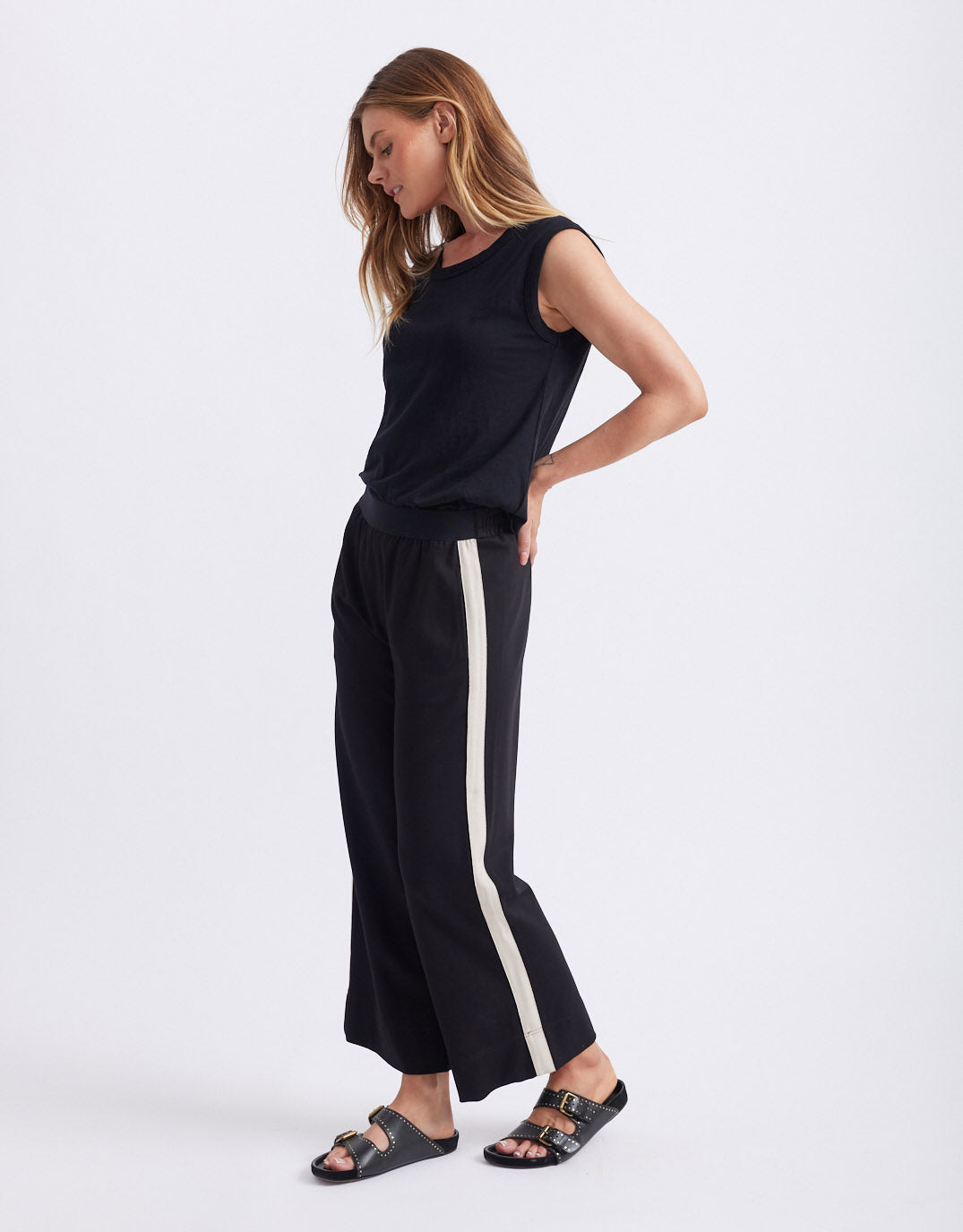 White & Co. Timeless 7/8 Ponte Pant (Black/Beige Stripe)