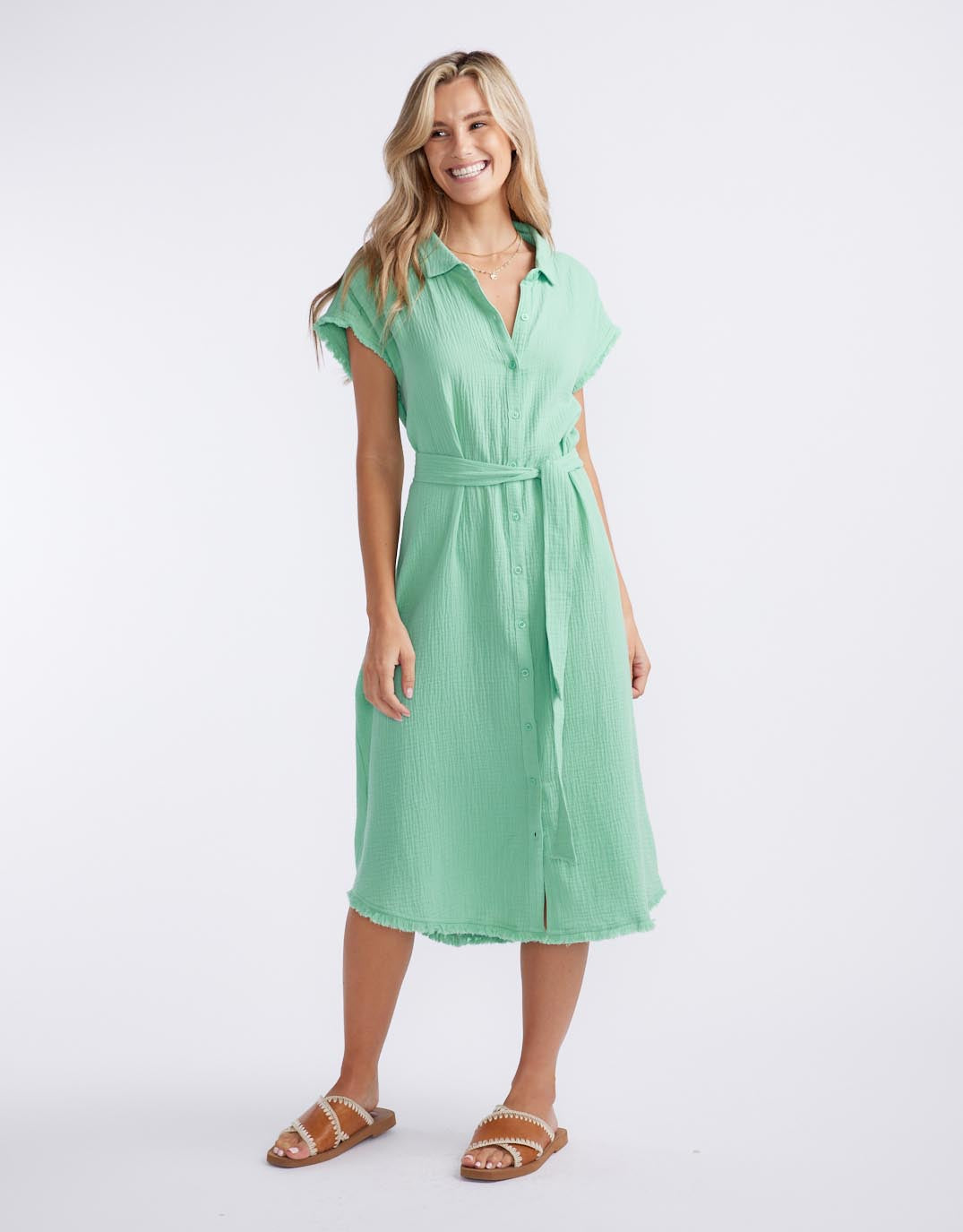 White & Co. Vacation Dress (Apple)