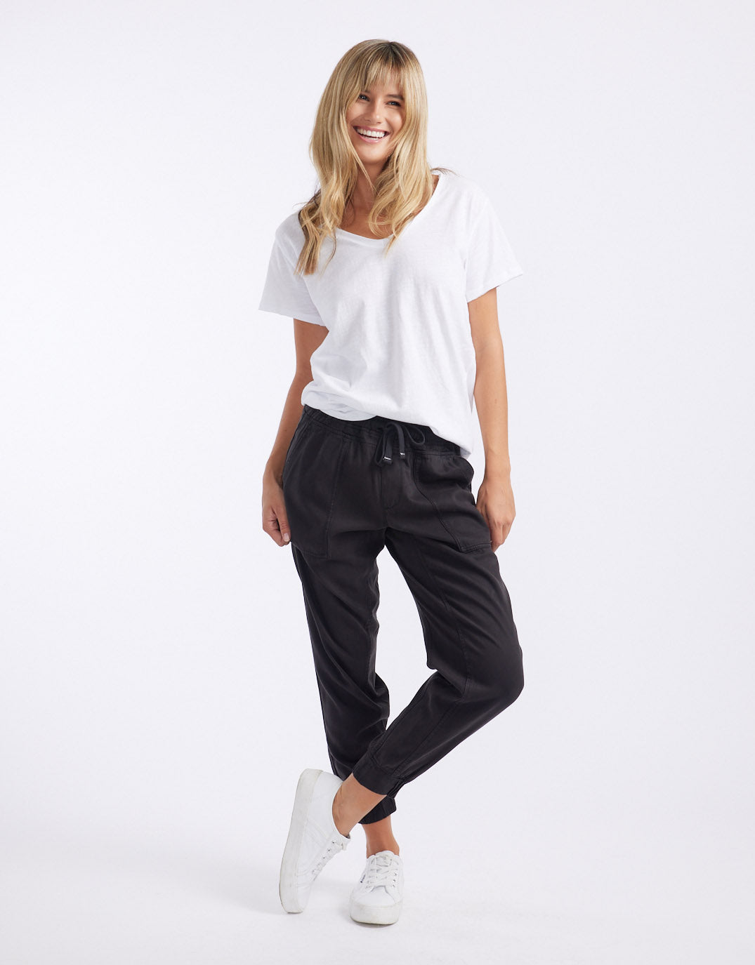 White & Co. Weekend Utility Pants (Black)