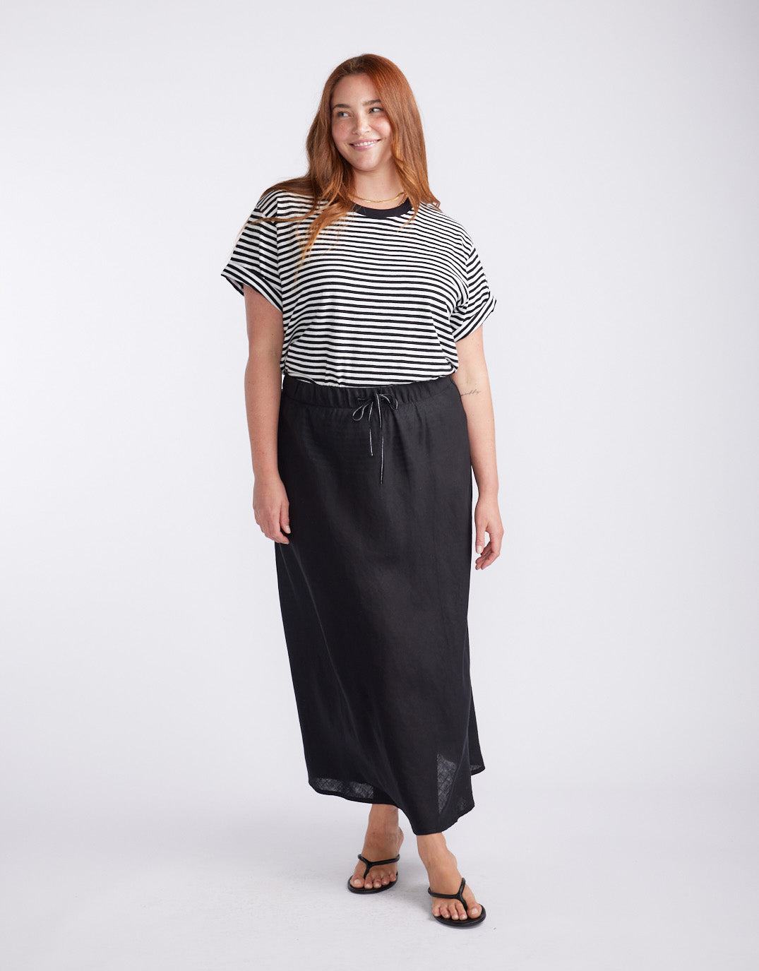 White & Co. Linen Slip Skirt (Black)