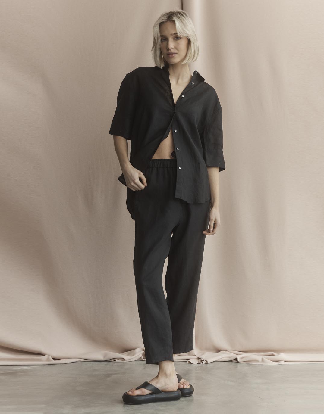 White by FTL Abigail Linen Pant (Black)