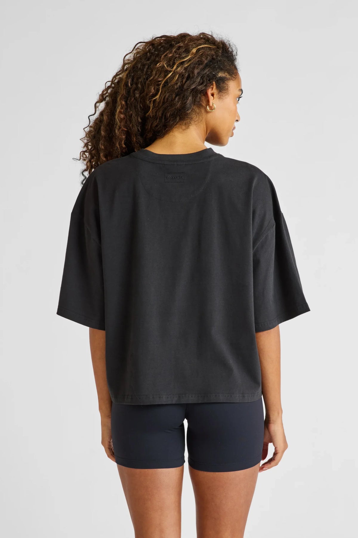 Oversized Cropped Tee (Black)